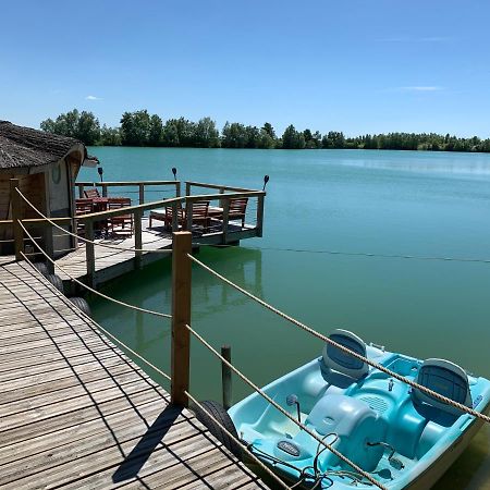 Cabane Flottante Millenium Varanges Eksteriør bilde