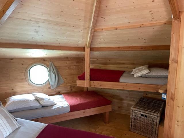 Cabane Flottante Millenium Varanges Eksteriør bilde